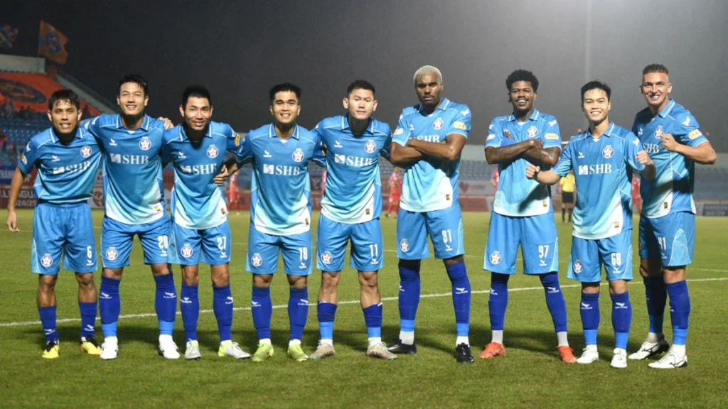 Vòng 16 V-League 2024/2025